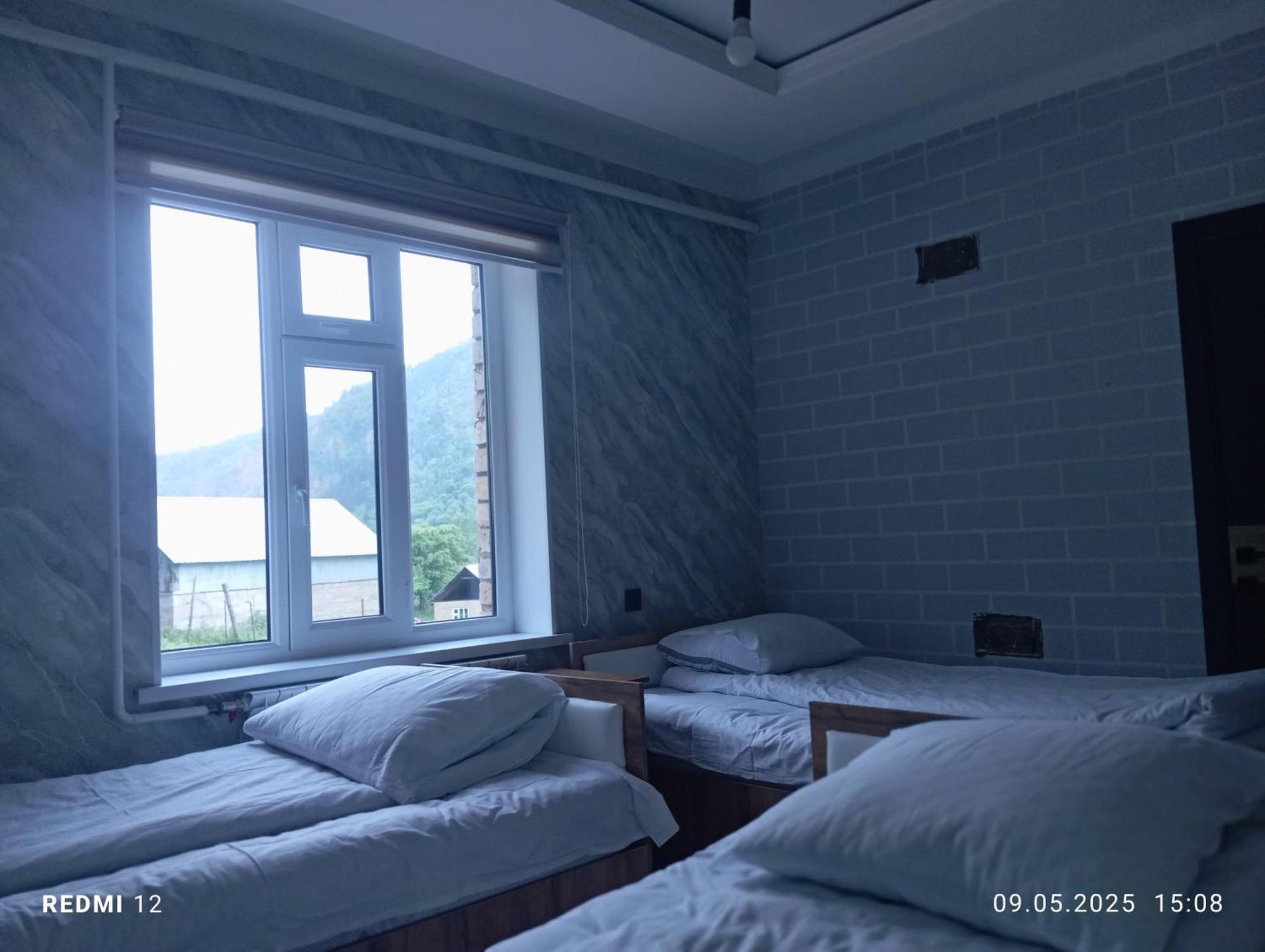 Guest House Sary-Chelek Arkit Eksteriør billede
